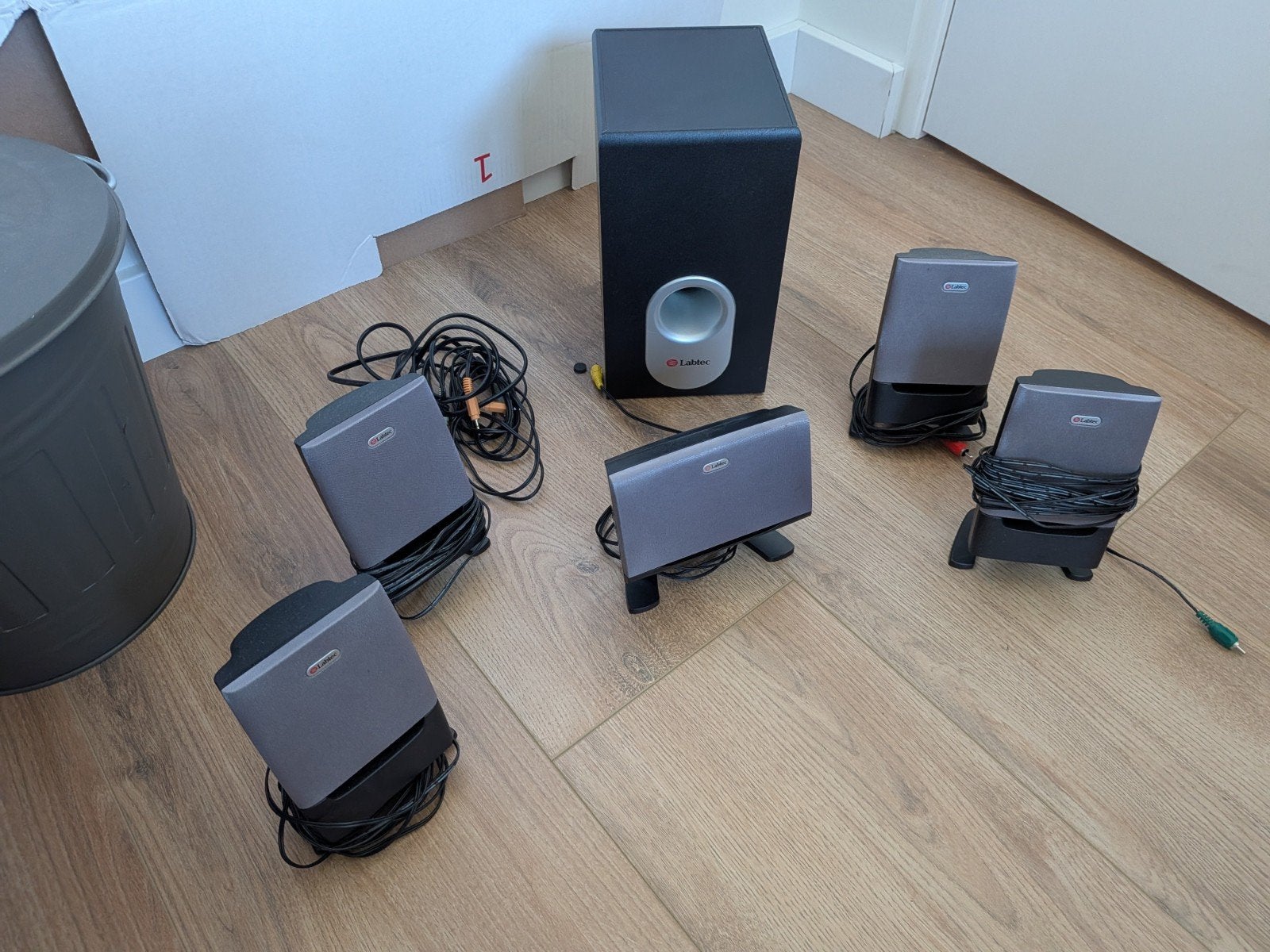 Labtec Arena-685 5.1 Surround Sound Speakerset, Gebruikt, Surroundset, Minder dan 60 watt, Geschikt voor surround/home cinema