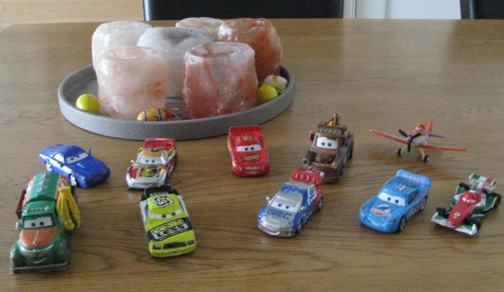 9 Cars auto's + 1 Cars vliegtuig, Ophalen of Verzenden, Gebruikt