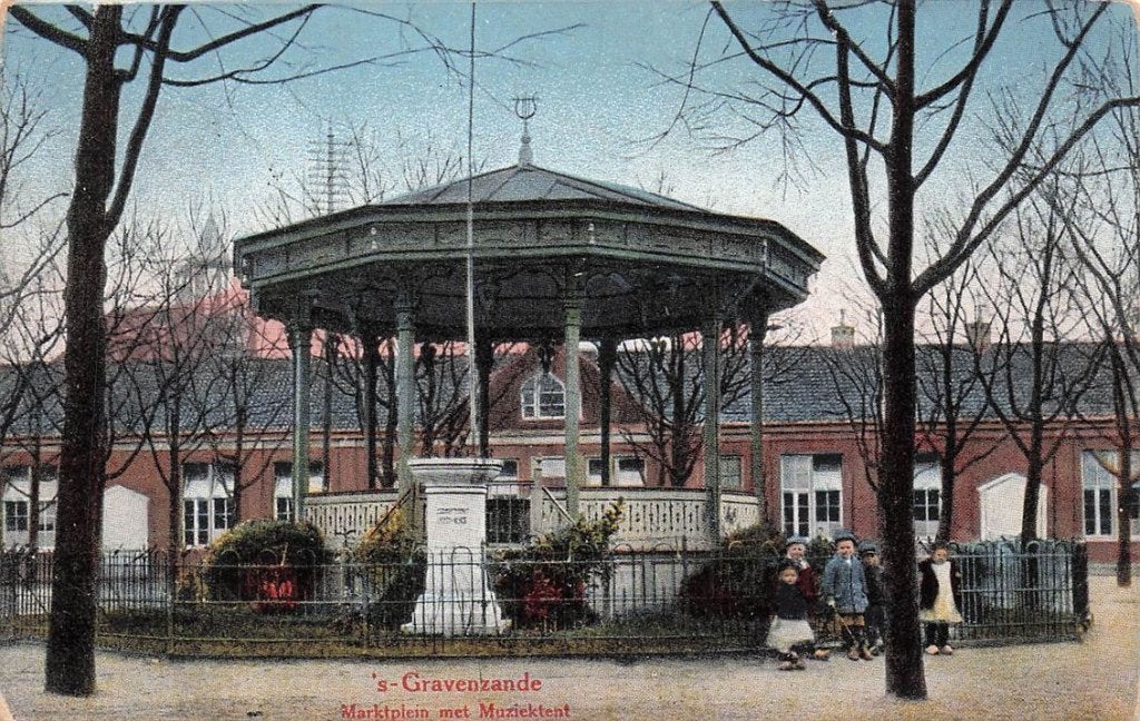 703-104-025 s-Gravenzande Marktplein met Muziektent, Verzenden, Voor 1920, Zuid-Holland