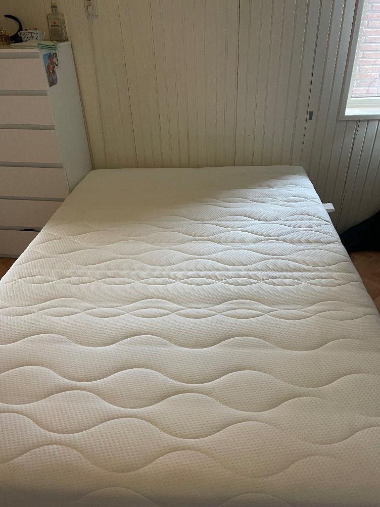 Bed, Huis en Inrichting, Ophalen, Gebruikt, Wit, Tweepersoons