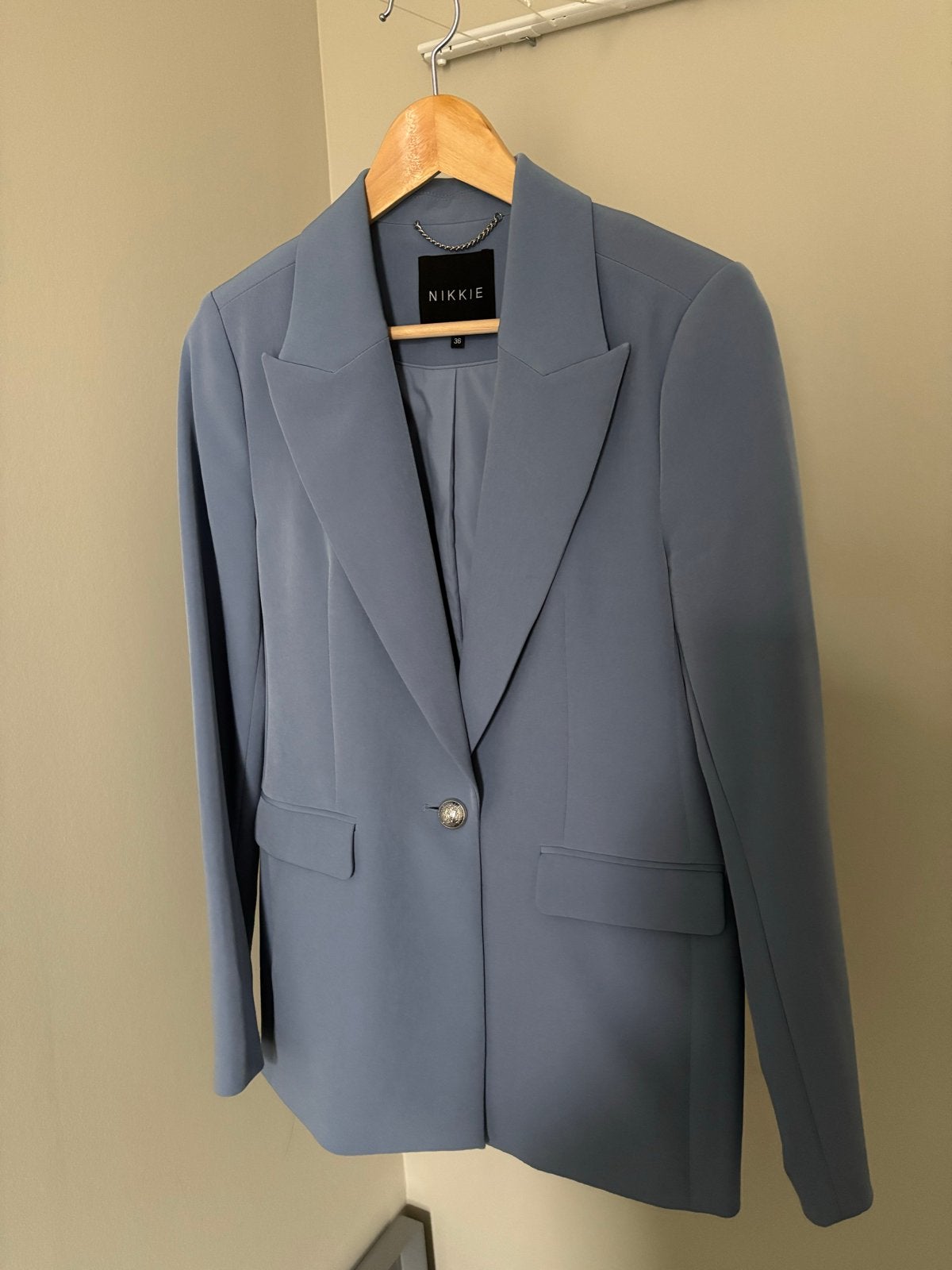 Nikkie blazer in maat 36 - Zo goed als nieuw, Blauw, Ophalen of Verzenden, Zo goed als nieuw, Jasje