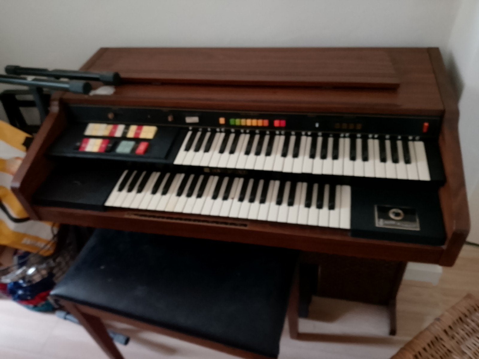 Vintage Orgel met 2 klavieren en kruk, Ophalen, Gebruikt