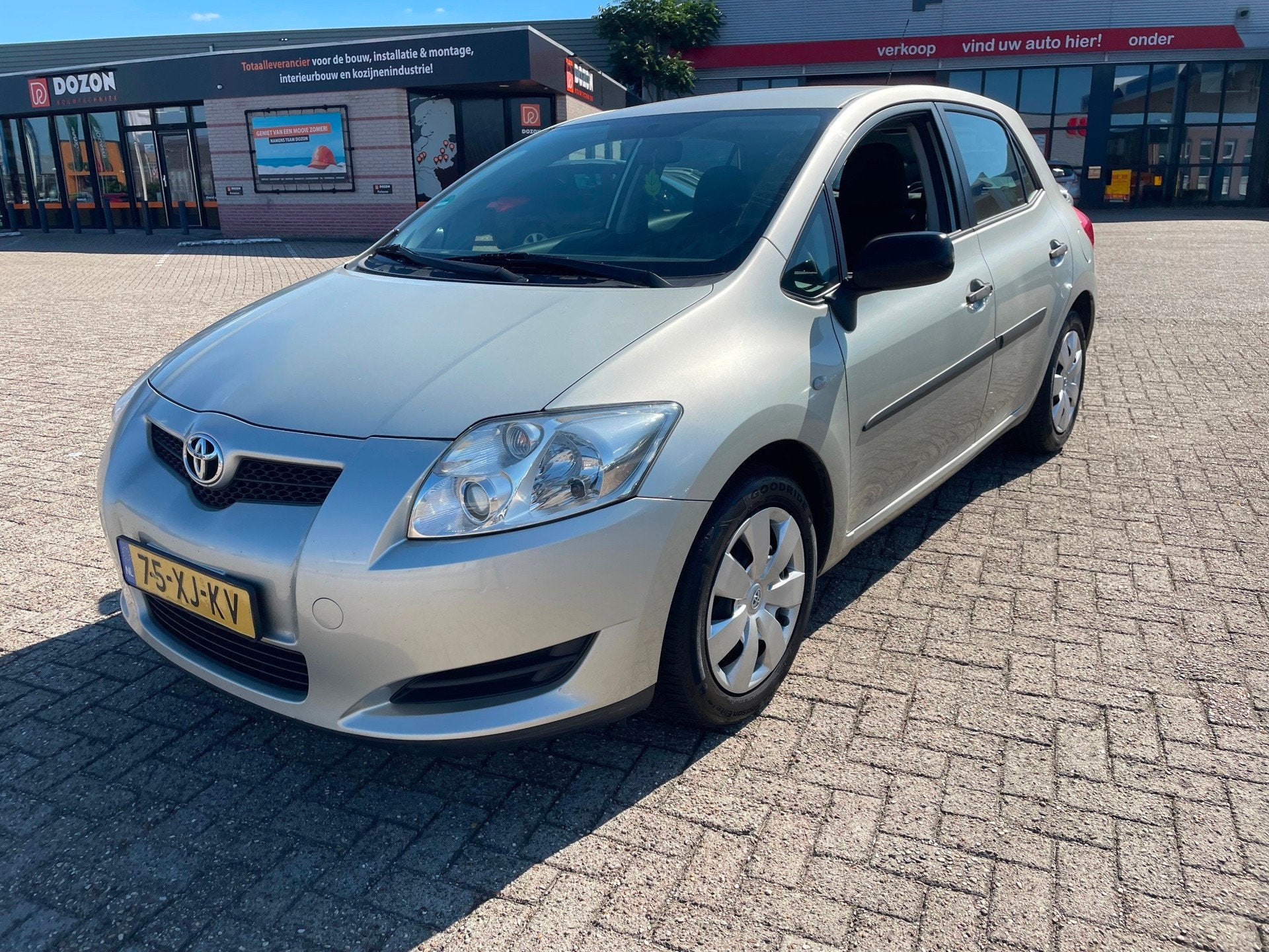Toyota Auris 1.4-16V Terra airco in top staat, Voorwielaandrijving, Gebruikt, 1398 cc, 4 cilinders
