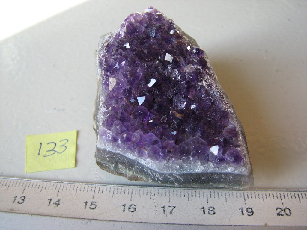Amethist uit Uruguay.nr 133, Verzenden, Mineraal