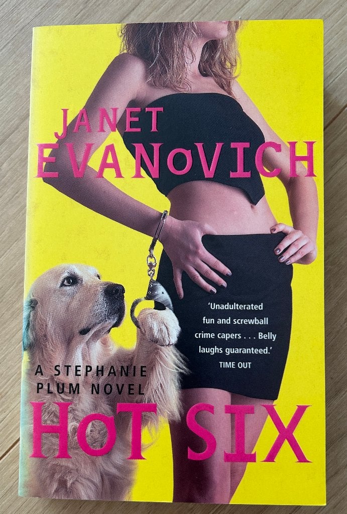 Janet Evanovich - Hot Six pocket Engels, Verzenden, Zo goed als nieuw, Janet Evanovich