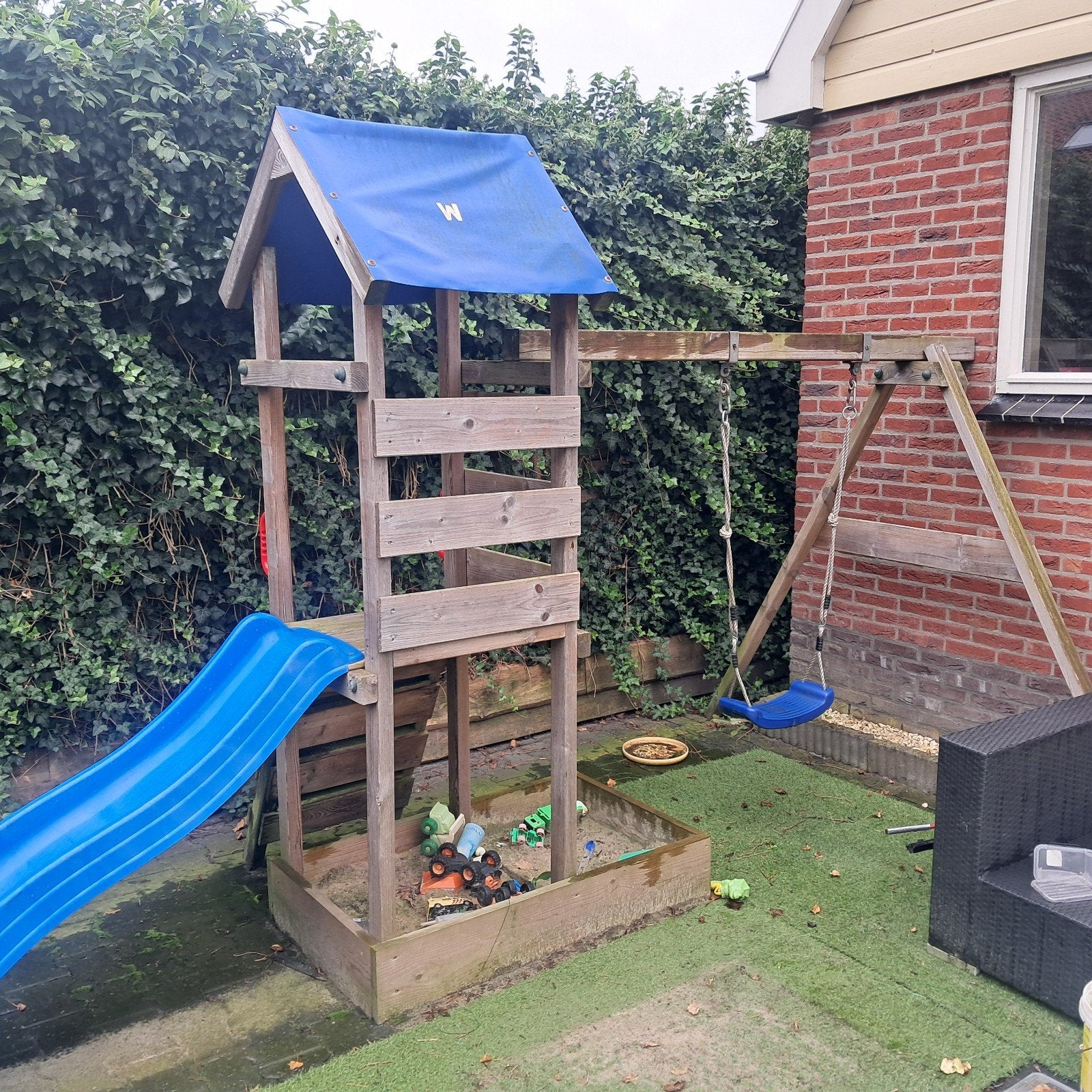 speelhuisje Wickey, Kinderen en Baby's, Speelgoed | Buiten | Speeltoestellen, Ophalen, Gebruikt, Glijbaan