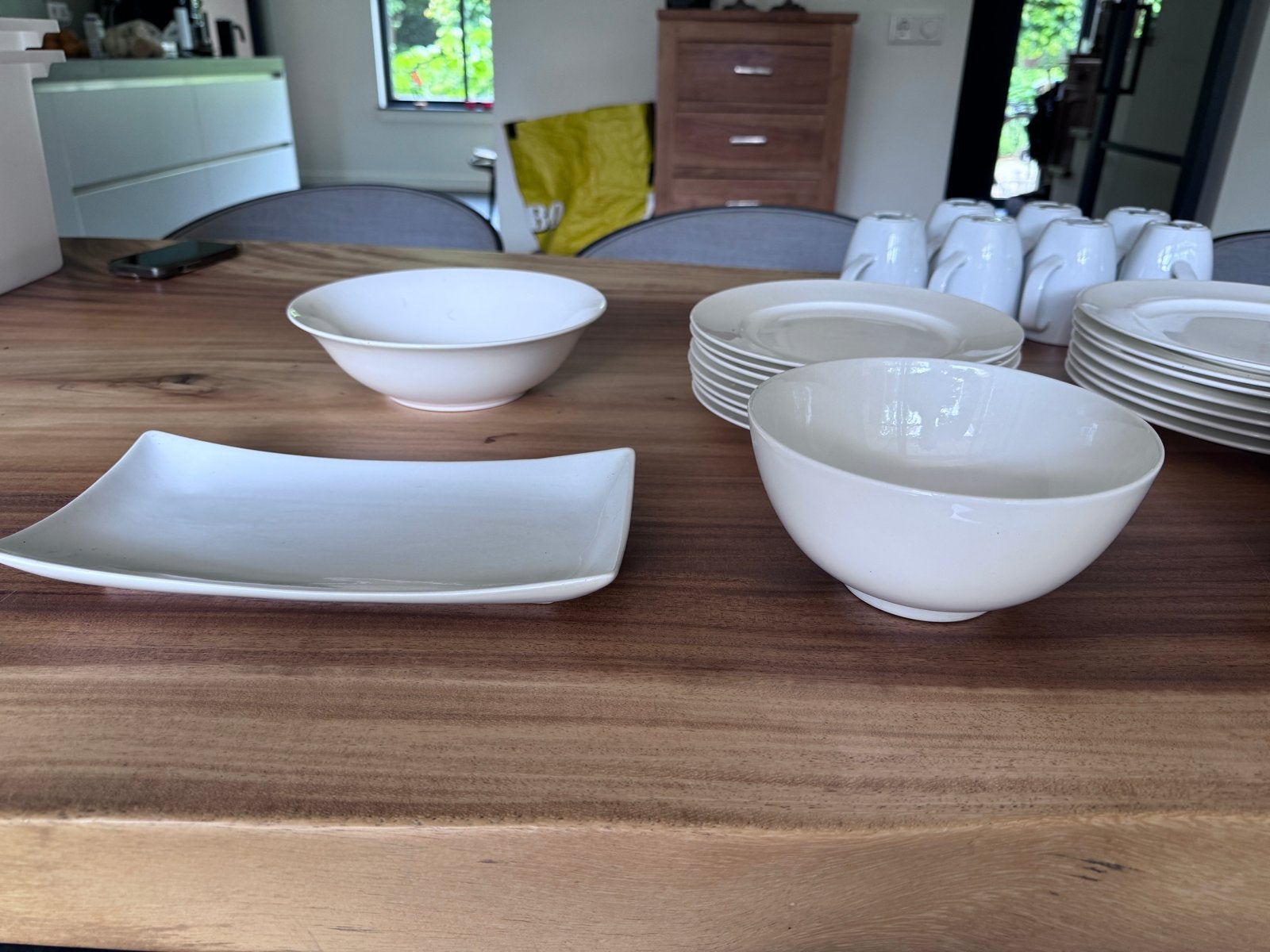 IKEA Servies Wit - 2 soorten, z.g.a.n. - Compleet pakket, Huis en Inrichting, Ophalen, Keramiek, Zo goed als nieuw, Effen