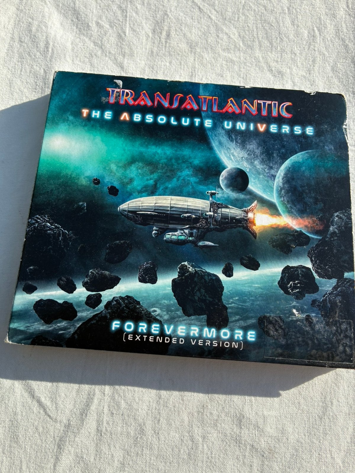 TRANSATLANTIC - 2CD THE ABSOLUTE UNIVERSE -FOREVERMORE, Cd's en Dvd's, Ophalen of Verzenden, Gebruikt, Progressive Rock, Digipak