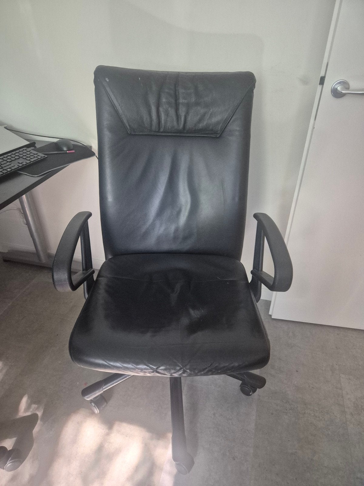 Stevige bureau stoel, Huis en Inrichting, Ophalen, Zwart