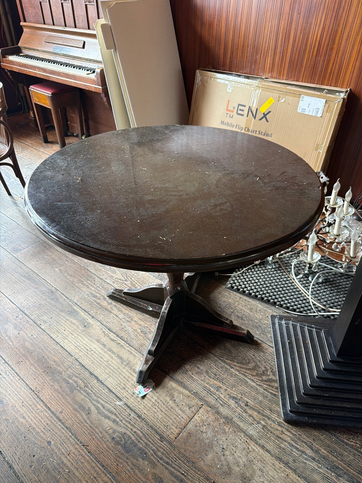 Ronde eettafel van donker hout, Ophalen, Gebruikt, 100 tot 150 cm, Rond