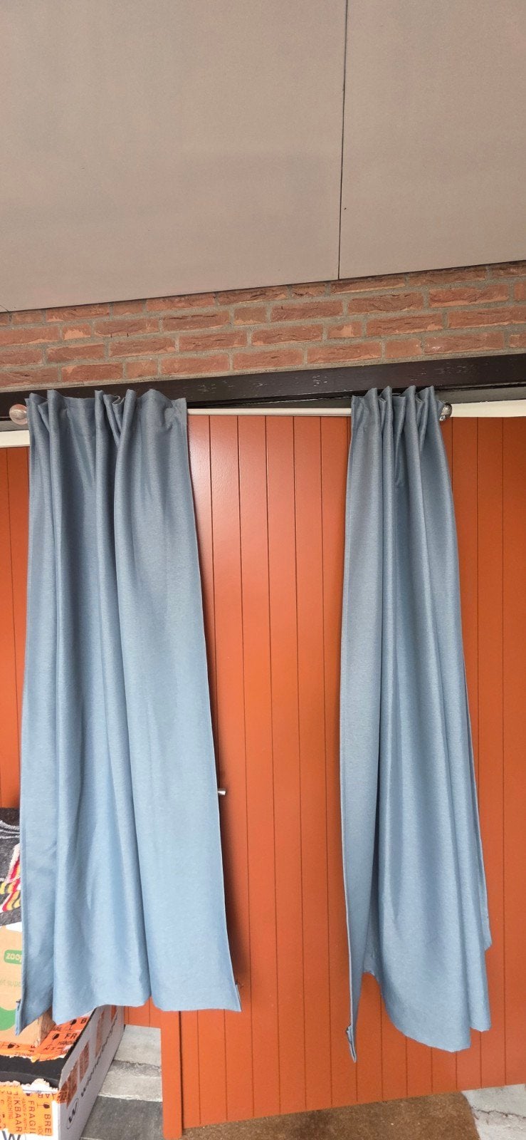 Blauwe gordijnen met roede, 180x180cm, gratis afhalen, Ophalen, Inclusief montageonderdelen, Gebruikt, Blauw