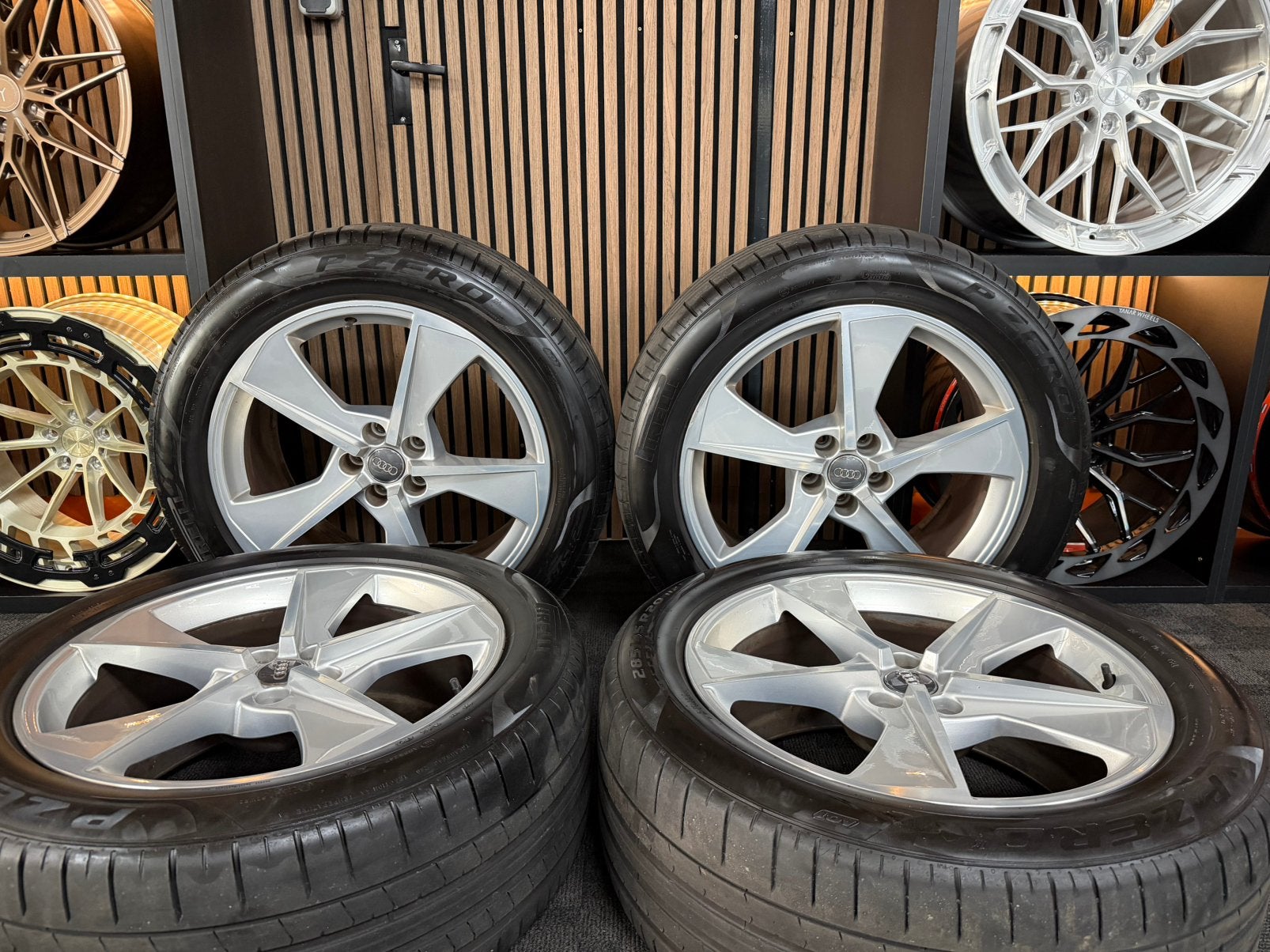 Originele 20 inch Audi velgen 5x112. Audi A6 - Q7 - A7 - A5, Gebruikt, 285 mm, Banden en Velgen, Ophalen of Verzenden
