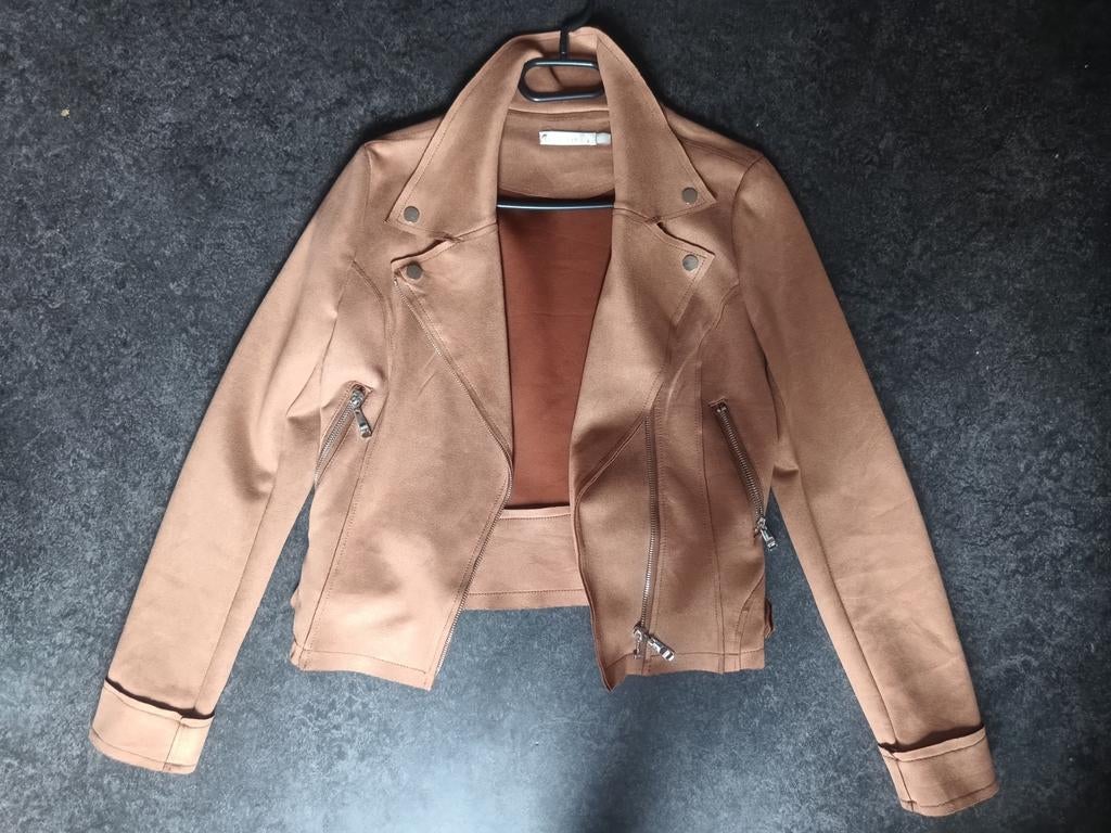 Bruin suede jasje van Beauti Fashion Maat S, Ophalen of Verzenden, Zo goed als nieuw, Maat 36 (S), Bruin