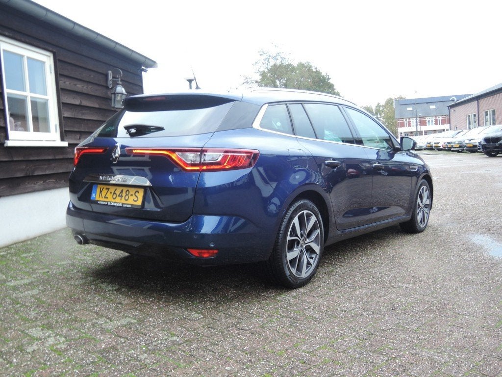 Renault MEGANE 1.2 TCE BOSE, Auto's, Gebruikt, 4 cilinders, Met garantie (alle), Blauw