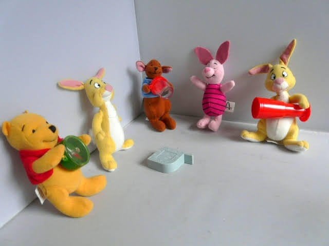 McDonalds 2002 # Winnie de Pooh en vrienden 5 items, Ophalen of Verzenden, Winnie de Poeh of vrienden, Zo goed als nieuw, Beeldje of Figuurtje
