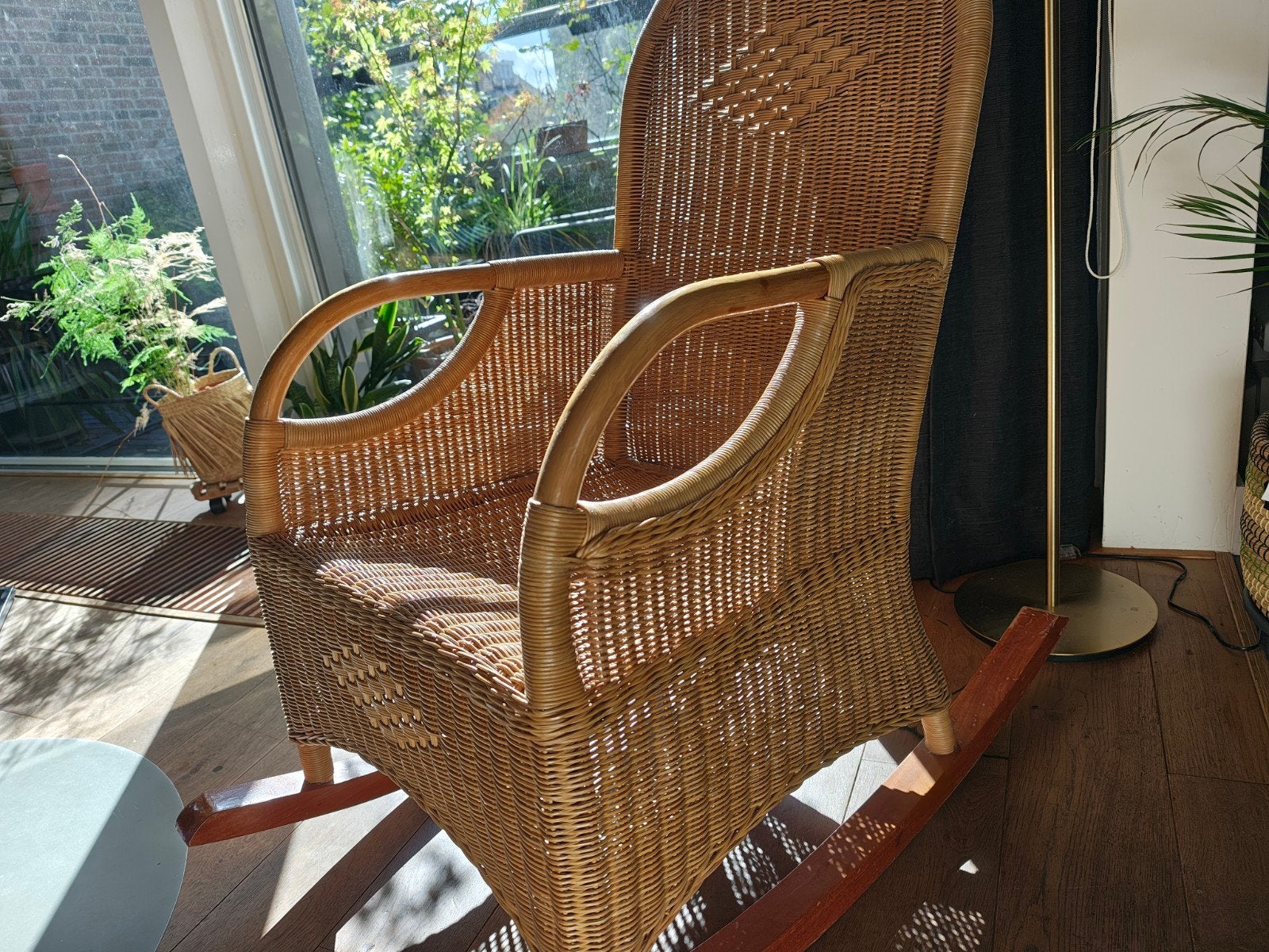 Vintage rotan schommelstoel, Gebruikt, Bruin, Eén, Hout