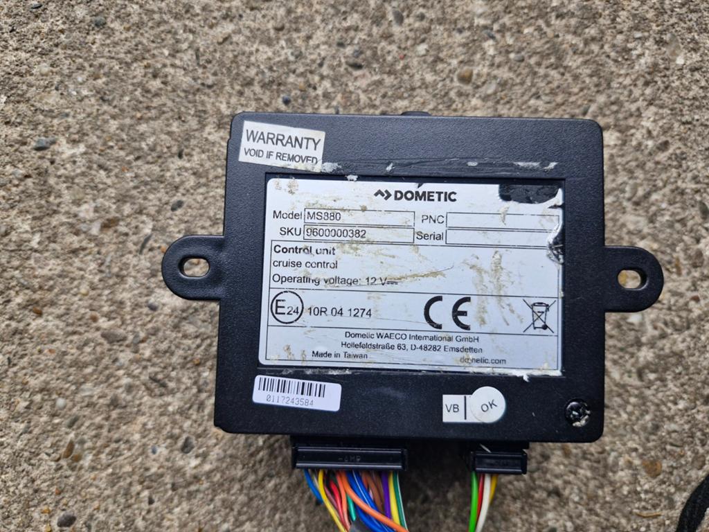 Dometic MS-8ET Cruise Control Unit met Kabelboom, Ophalen of Verzenden, Gebruikt, Universele onderdelen