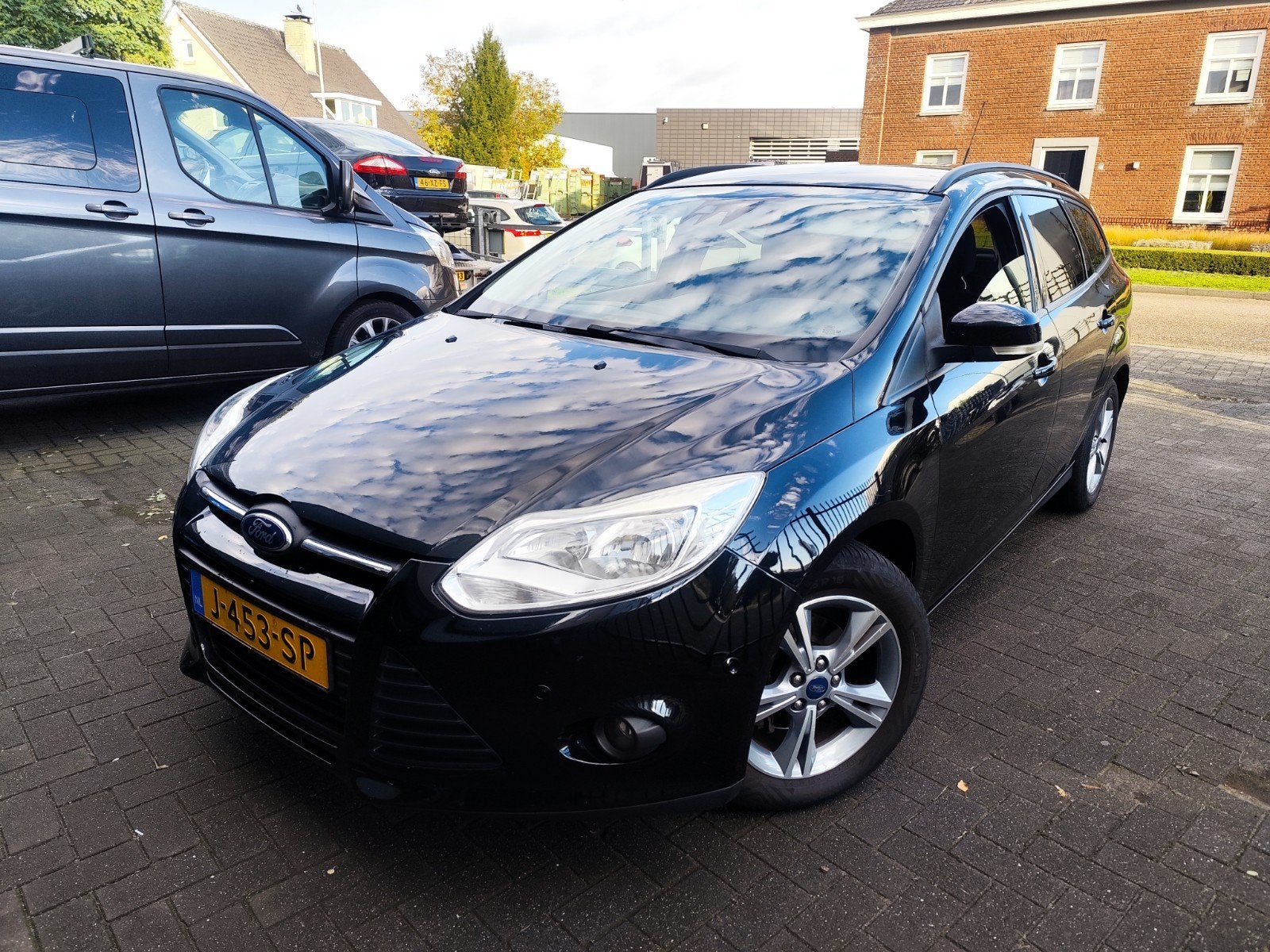 Ford Focus titanium station nieuwe distributieriem, Auto's, 125 pk, Zwart, Handgeschakeld, 1216 kg