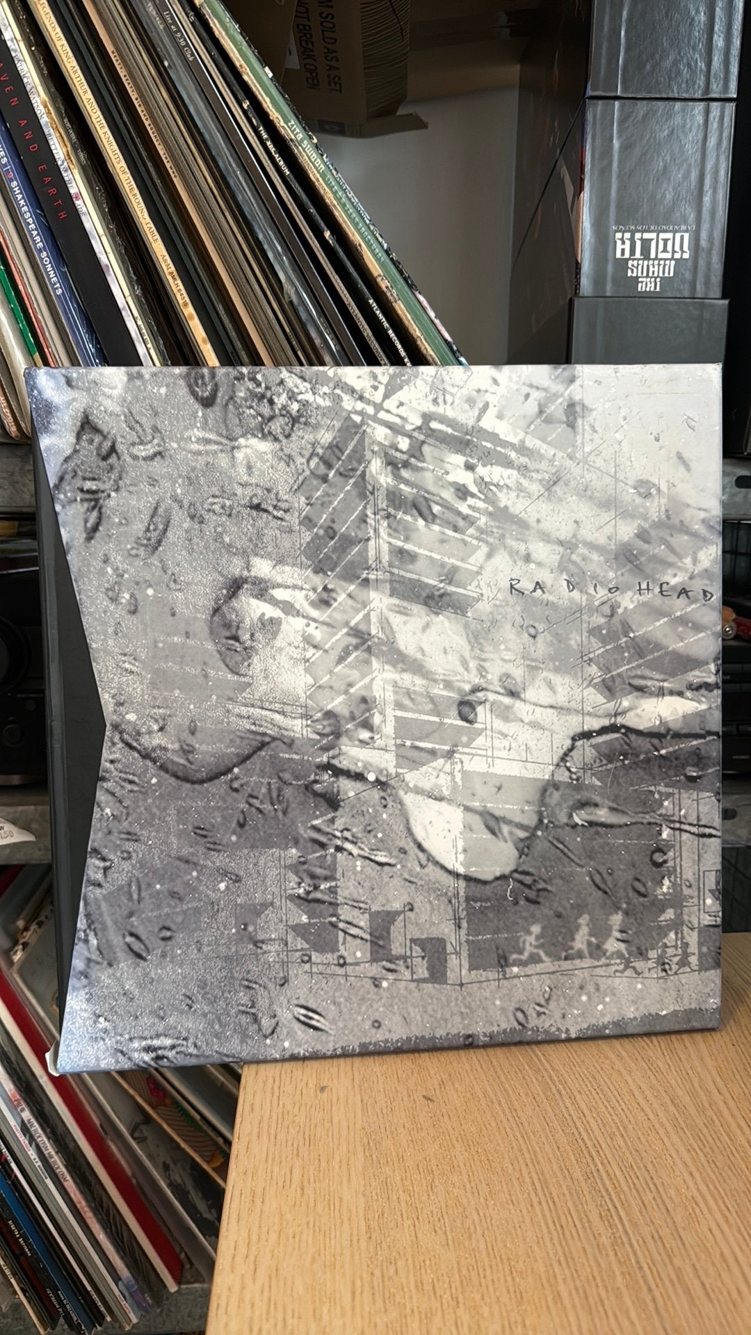 Radiohead - In Rainbows Limited Edition box vinyl + cd, Limited edition, Ophalen of Verzenden, Zo goed als nieuw, LP