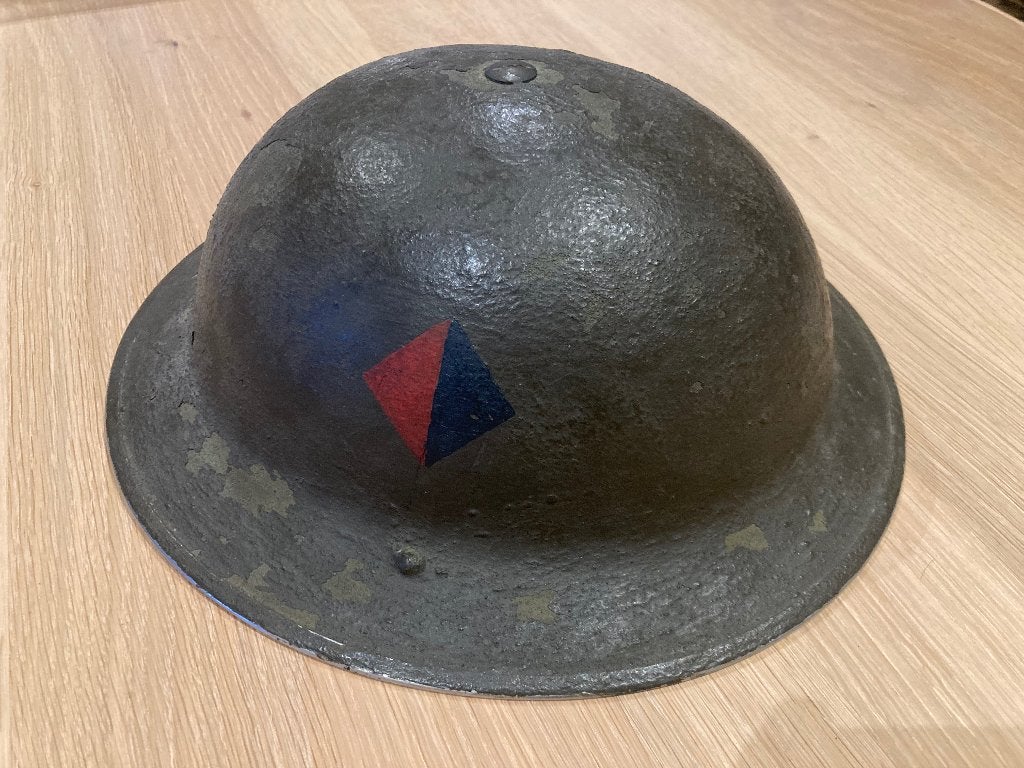 Britse Royal Artillery helm wo2, Ophalen of Verzenden, Landmacht, Engeland, Helm of Baret