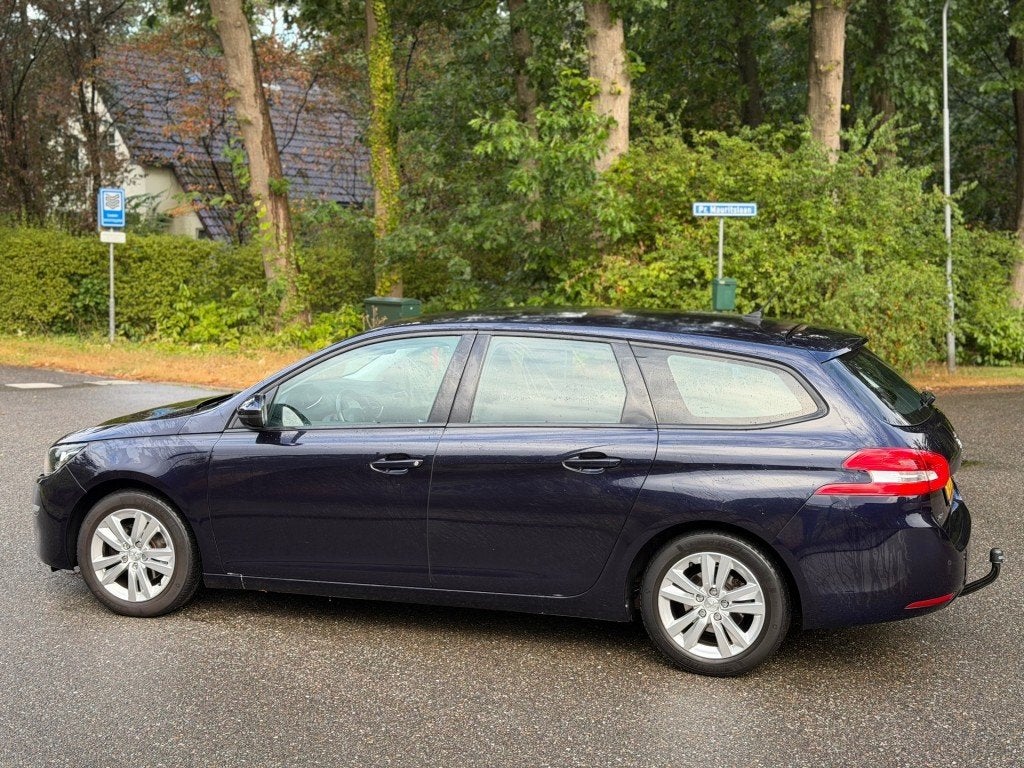 Peugeot 308 1.6 BLUE HDI - Euro 6 - Navi - Airco !!!, Auto's, Euro 6, 4 cilinders, Blauw, 140 €/maand