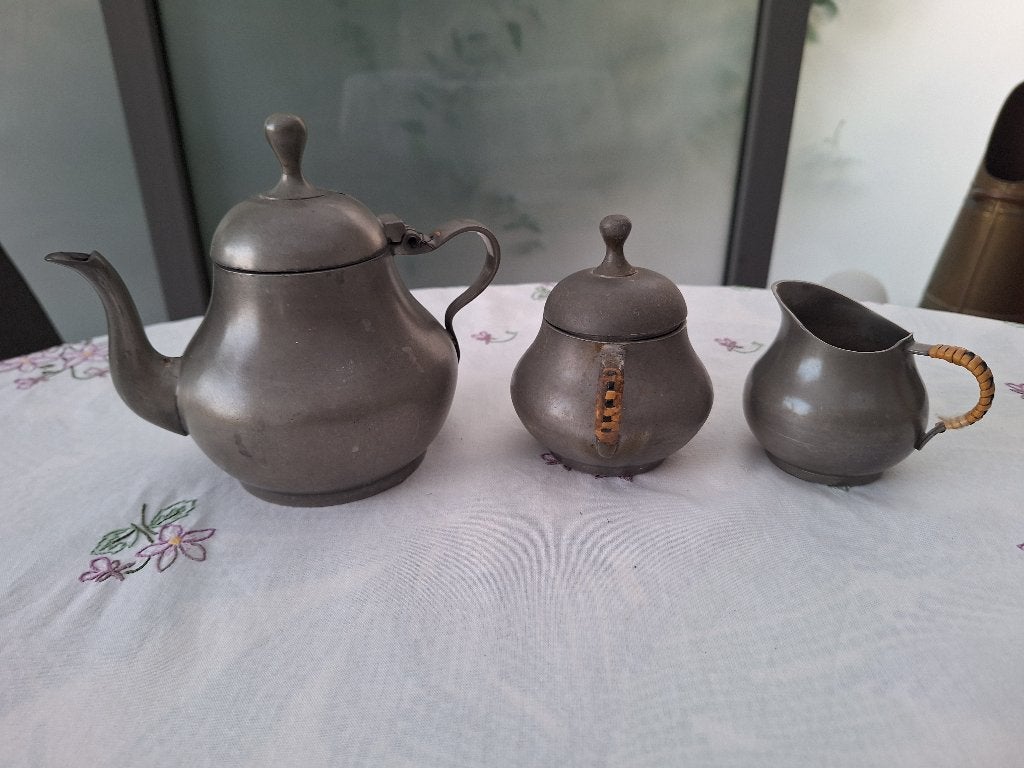 Hollandia Zeist, antieke tinnen theepot, suikerpot, melkkan, Antiek en Kunst, Antiek | Tin, Ophalen of Verzenden