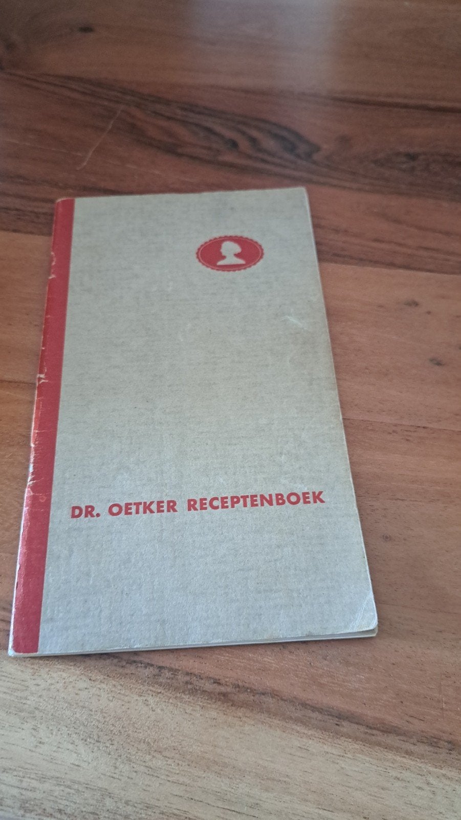 Dr. Oetker Receptenboek - Klassieke Recepten, Dr. Oetker, Ophalen of Verzenden, Europa, Taart, Gebak en Desserts