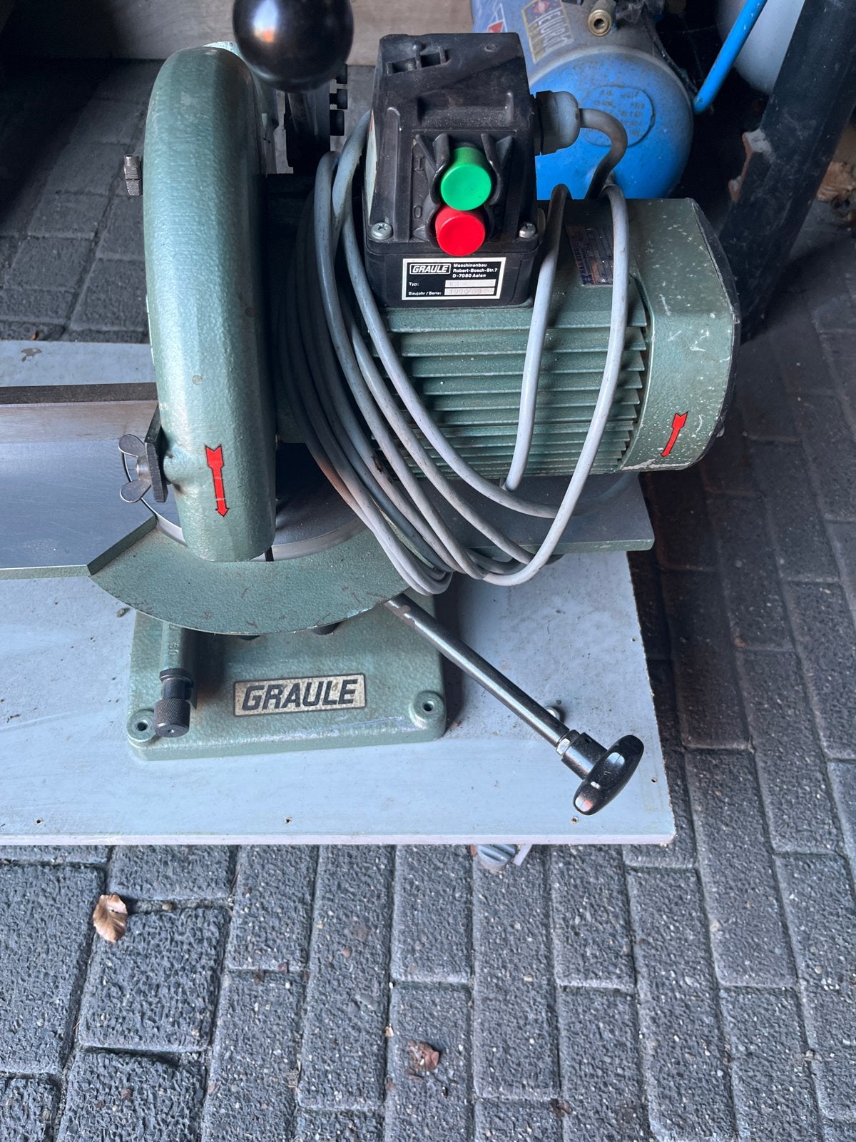 Graule Afkortzaag - Krachtige 2.2 kW zaagmachine, Ophalen, Gebruikt, 70 mm of meer, Afkortzaag