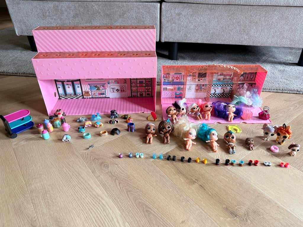 L.O.L surprise huis/opbergbox met poppetjes en accessoires, Ophalen of Verzenden, Gebruikt, Meisje