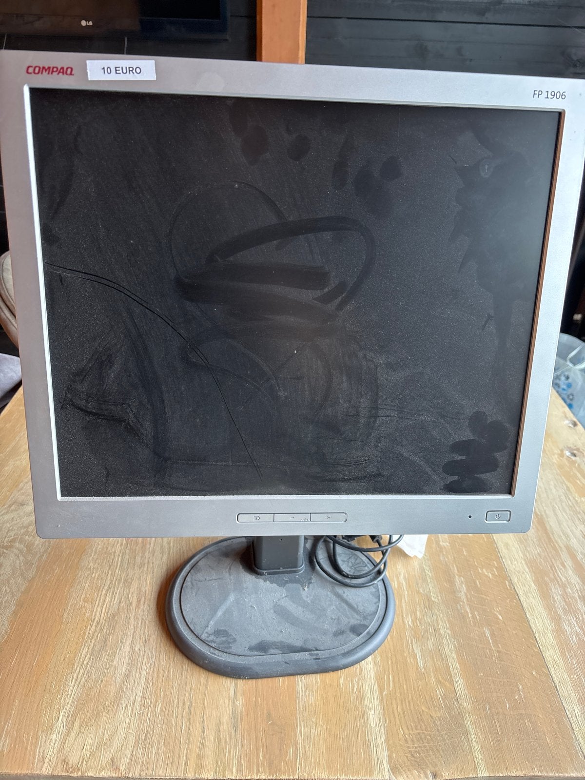 Compaq FP1906 19-inch LCD Monitor, Computers en Software, Ophalen, Gebruikt