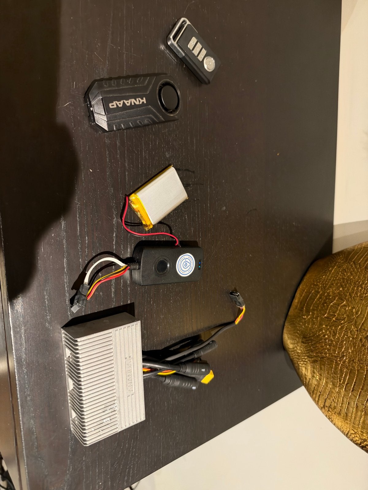 Knaap gps alarm systeem en defecte Ananda controller, Fietsen en Brommers, Ophalen of Verzenden, Gebruikt