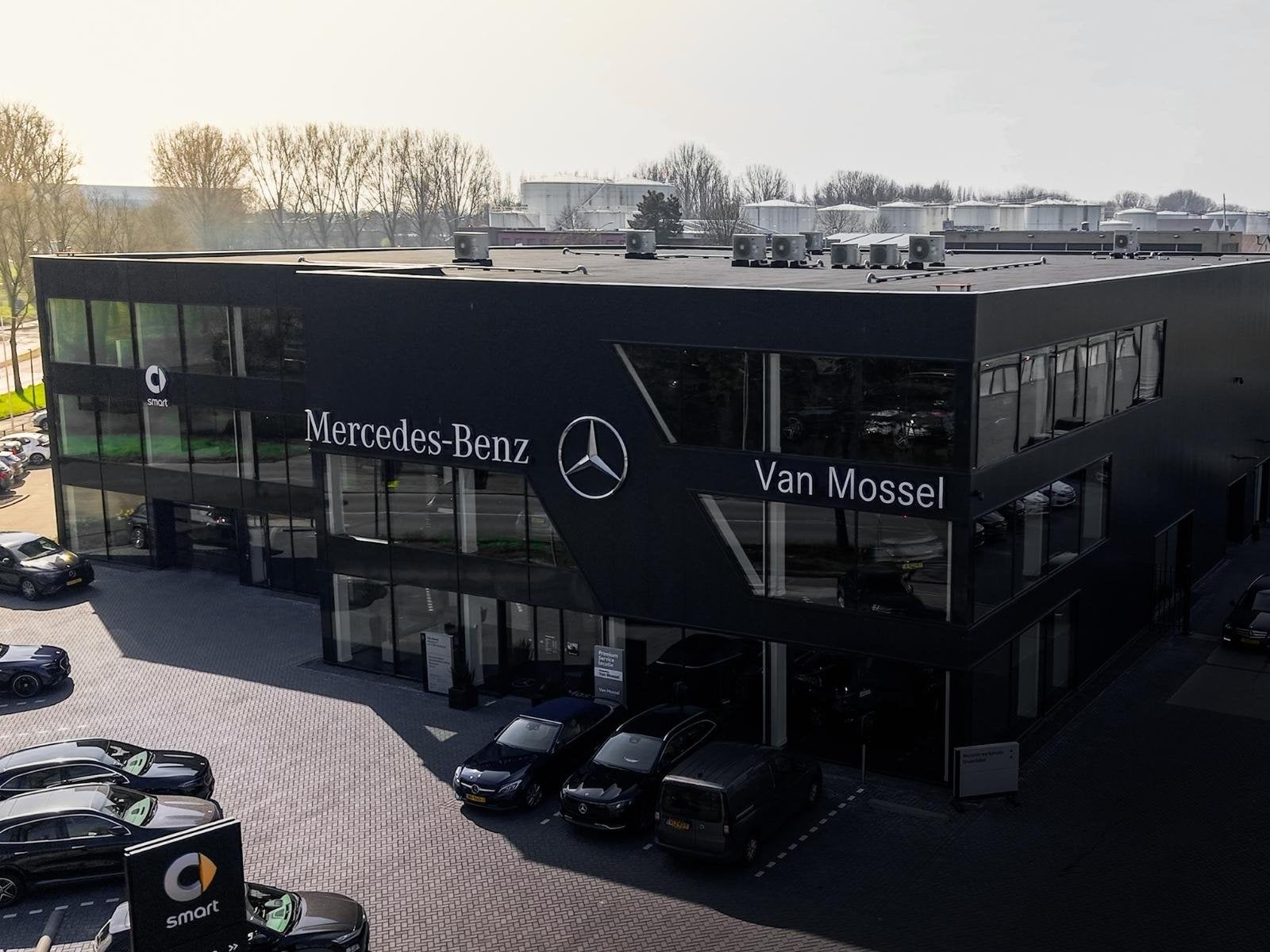 Mercedes-Benz EQA 250+ Business Solution AMG 71 kWh / Memory