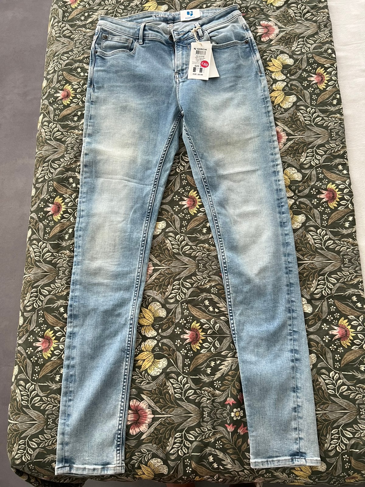 Garcia Jeans- Celia Superslim W31/L32 nieuw!!!, Kleding | Dames, Spijkerbroeken en Jeans, Ophalen of Verzenden, Nieuw, Blauw, W30 - W32 (confectie 38/40)