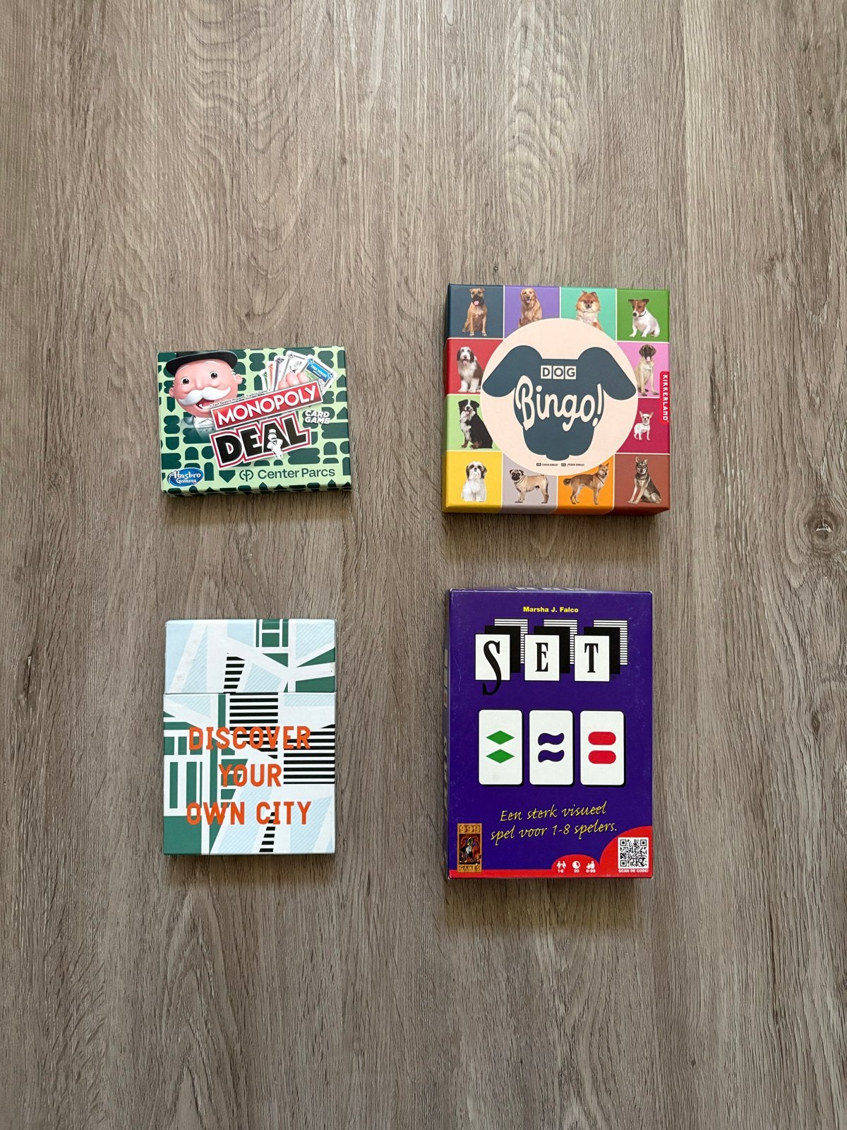 Diverse Spellen: Dog Bingo, Monopoly Deal, Set, Discover, Hobby en Vrije tijd, Een of twee spelers, Ophalen of Verzenden, Gebruikt