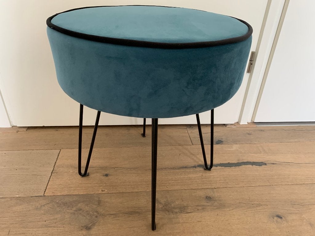 Mooi, luxe blauw krukje met velours stof afgewerkt, Huis en Inrichting, Ophalen, Zo goed als nieuw, Overige materialen