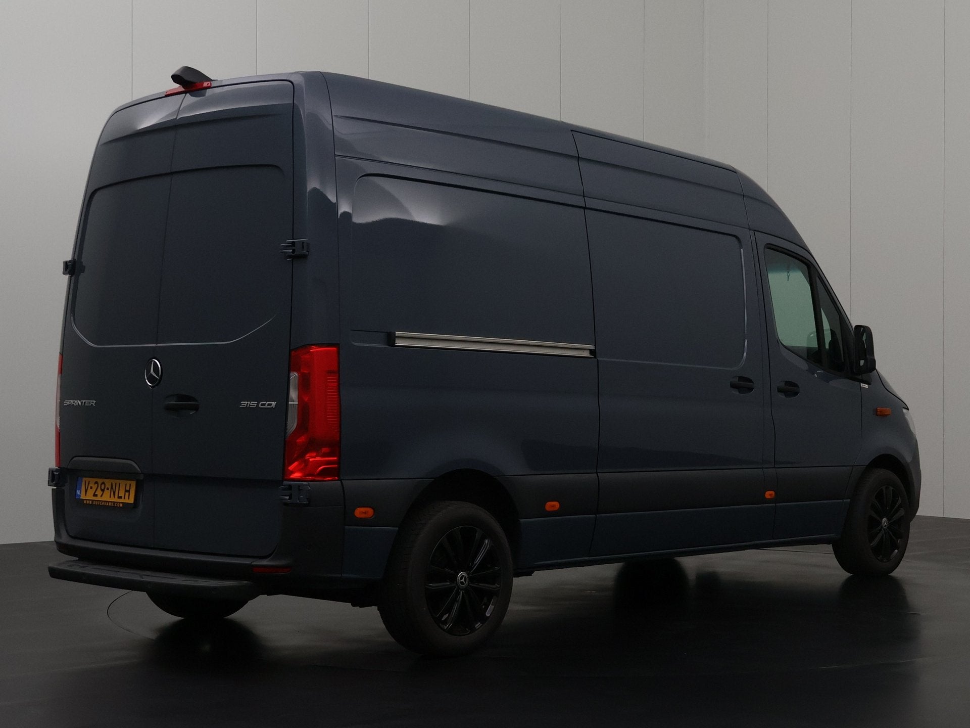 Mercedes-Benz Sprinter 315CDI 9G-Tronic Automaat L2H2 | Led, Stof, Gebruikt, 4 cilinders, 2080 kg