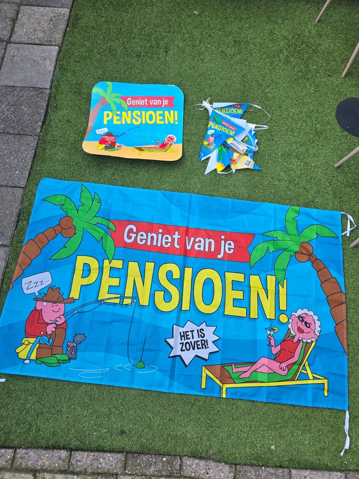 Pensioen versiering set: spandoek, bord en vlaggenlijn, Ophalen of Verzenden, Zo goed als nieuw, Versiering, Overige