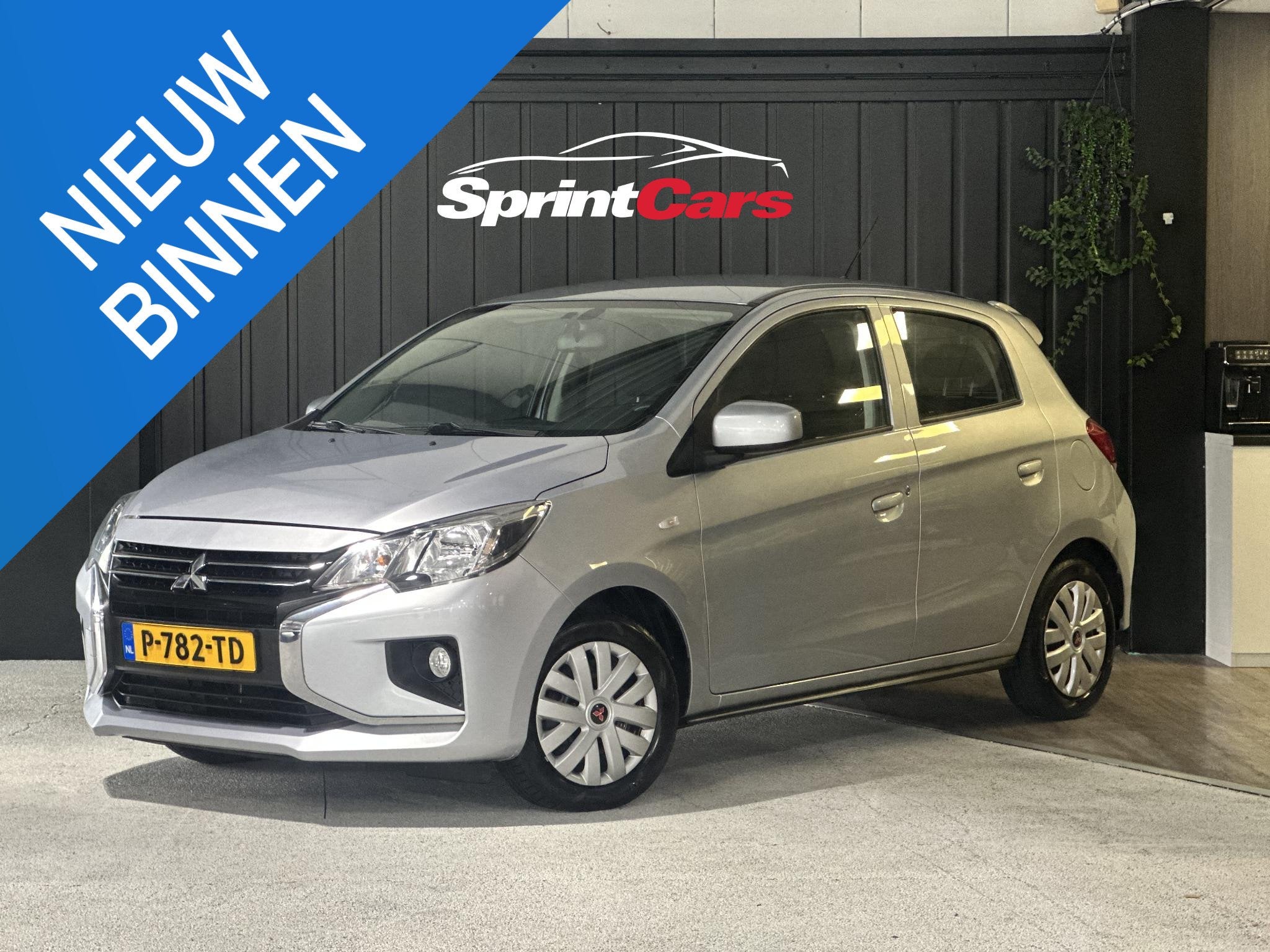 Mitsubishi Space Star 1.2 Cool+ | Carplay | Airco | Elektris, Voorwielaandrijving, Dealer onderhouden, Stof, Gebruikt
