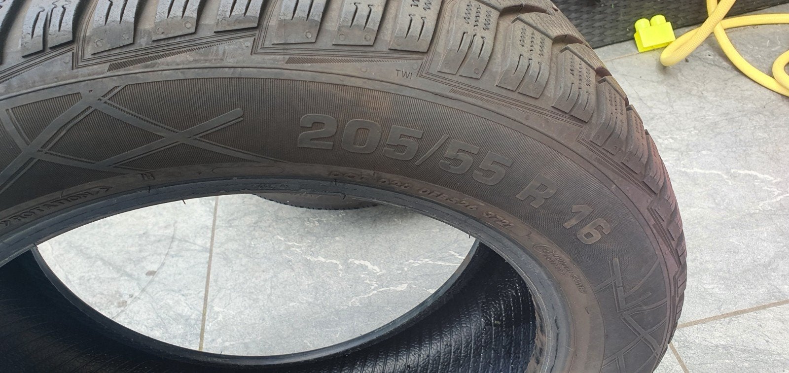 Banden - 205 55 16 inch   4 banden 2 vredestein 2 dunlop, Ophalen, Gebruikt, 16 inch, 205 mm