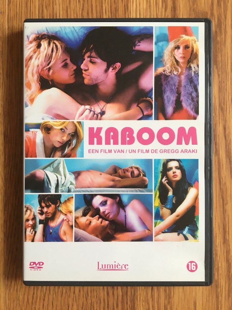 Gregg Araki - Kaboom DVD 2010 LGBT GAY SF DRAMA COMEDY, Overige gebieden, Verzenden, Alle leeftijden, Komedie