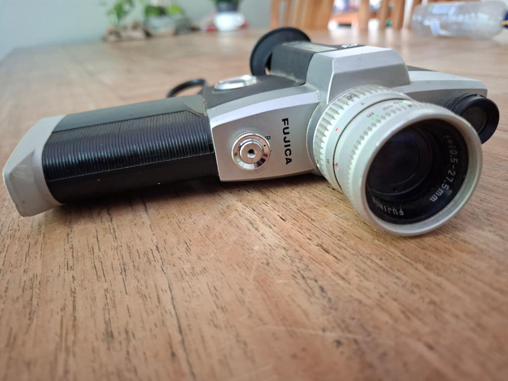 Vintage Fujica Single-8 P300 camera, Ophalen of Verzenden, 8mm