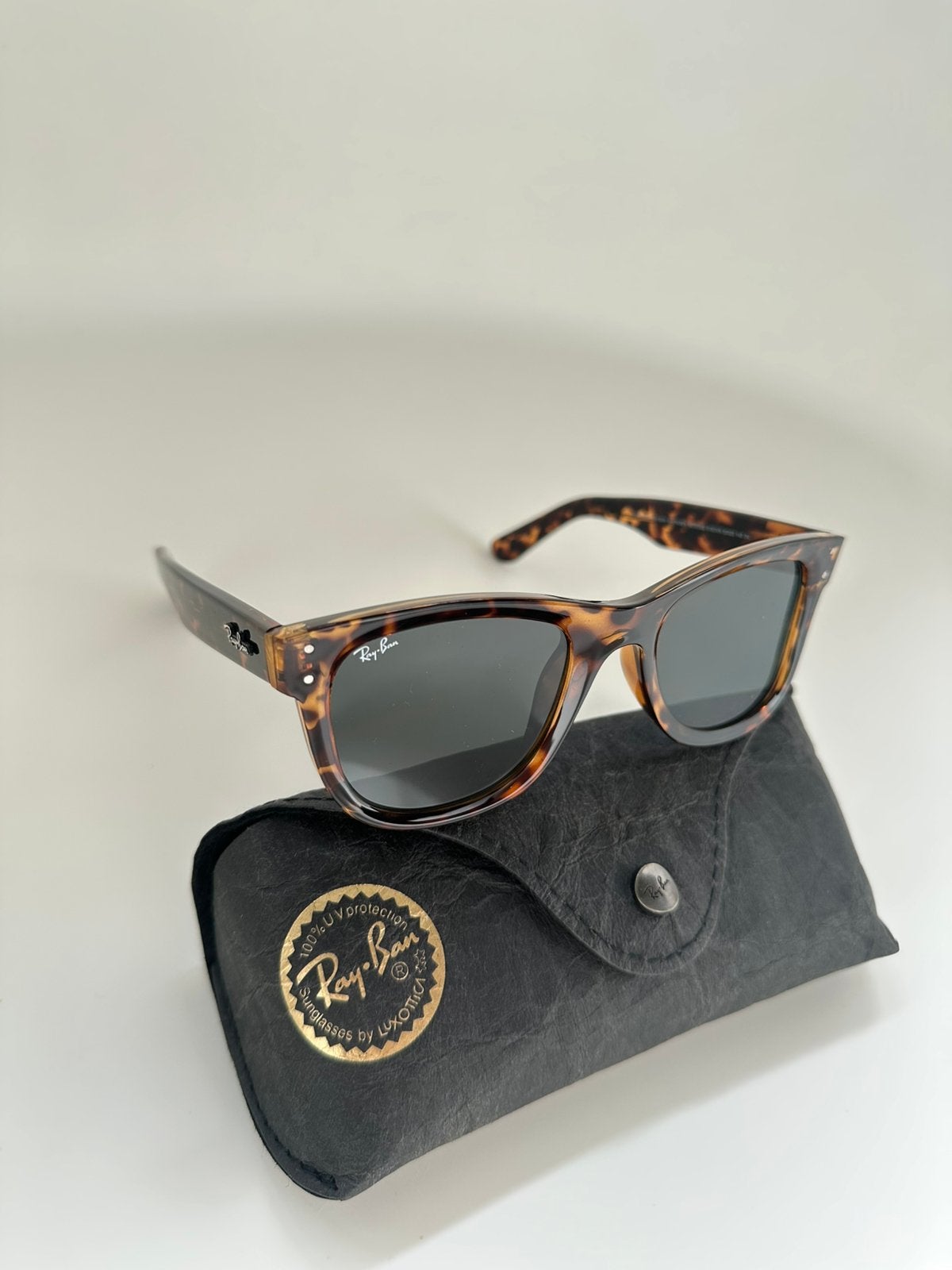 Rayban Wayfarer Reverse Havana zonnebril, Zonnebril, Zwart, Ophalen of Verzenden, Zo goed als nieuw