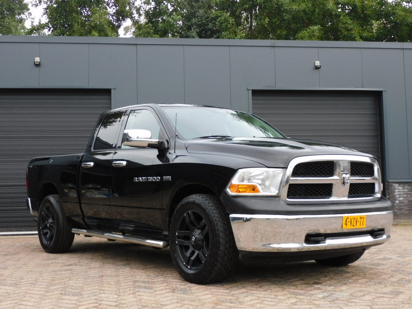 Dodge Ram 1500 5.7 V8 4x4 Quad Cab 6'4 20 INC FUEL VELGEN! L, Auto's, Automaat, Euro 5, Gebruikt, 5654 cc