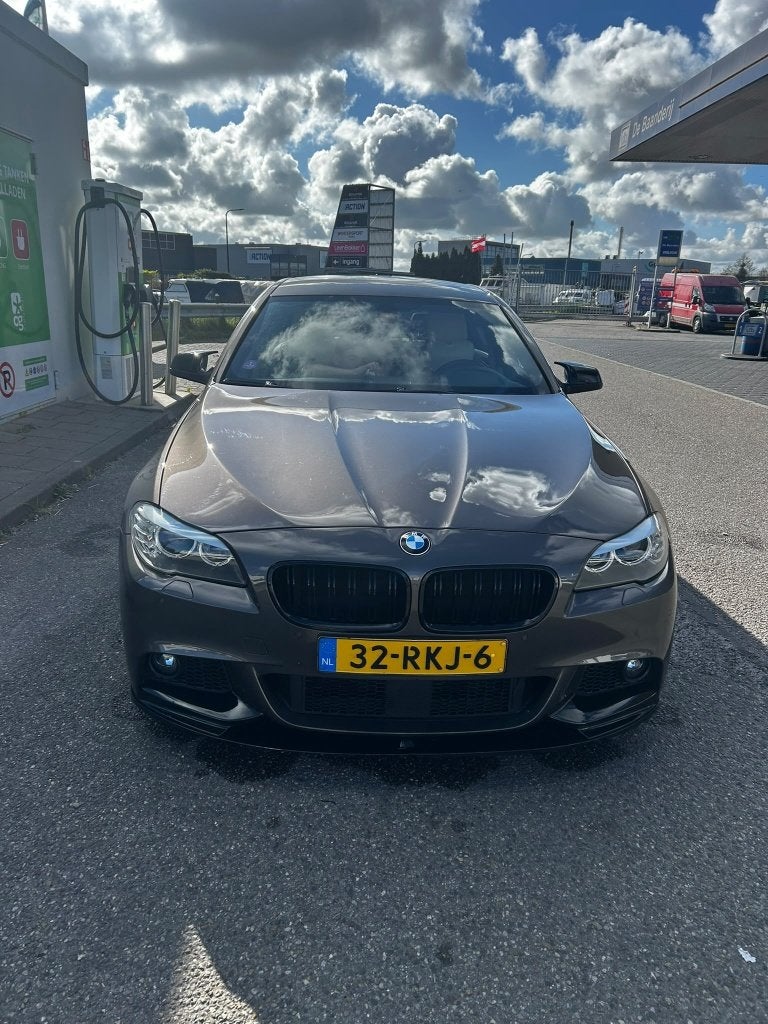 BMW 5-Serie 3.0 I 523 AUT 2011 Bruin, Achterwielaandrijving, Beige, 2996 cc, Dealer onderhouden