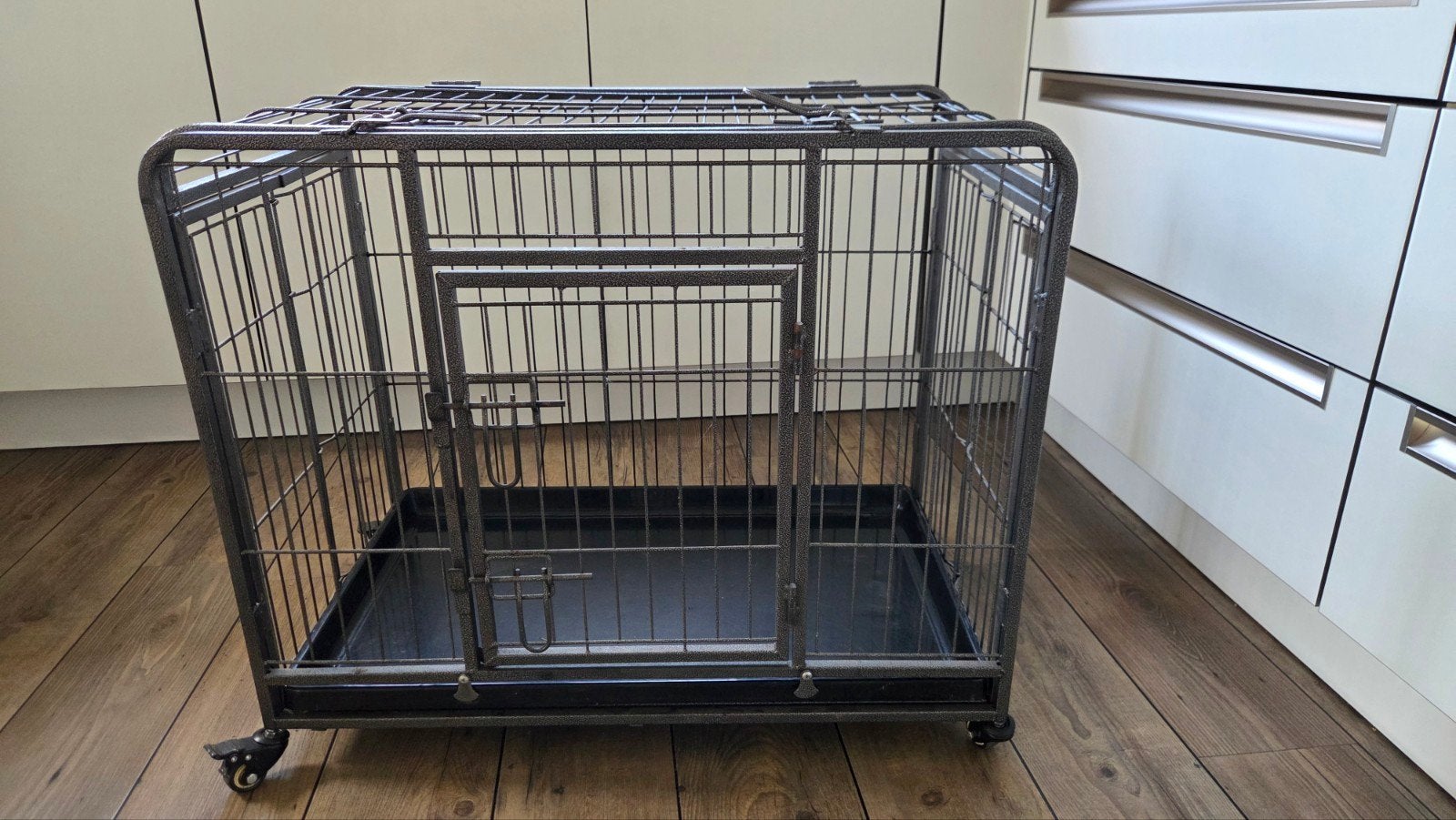Oerstevige hondenbench 77x66x47, Ophalen, Zo goed als nieuw