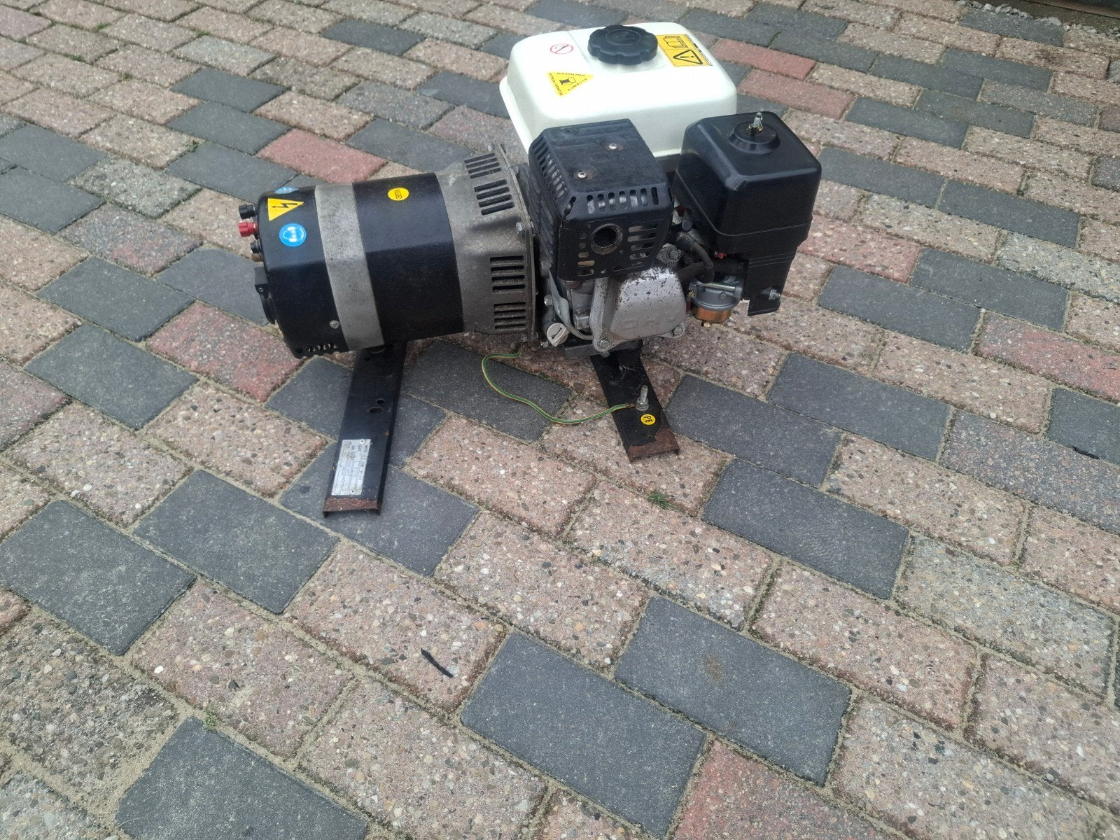 Honda gx160  aggregaat 2200 w, Ophalen, Gebruikt, Minder dan 5 kVA, Benzine