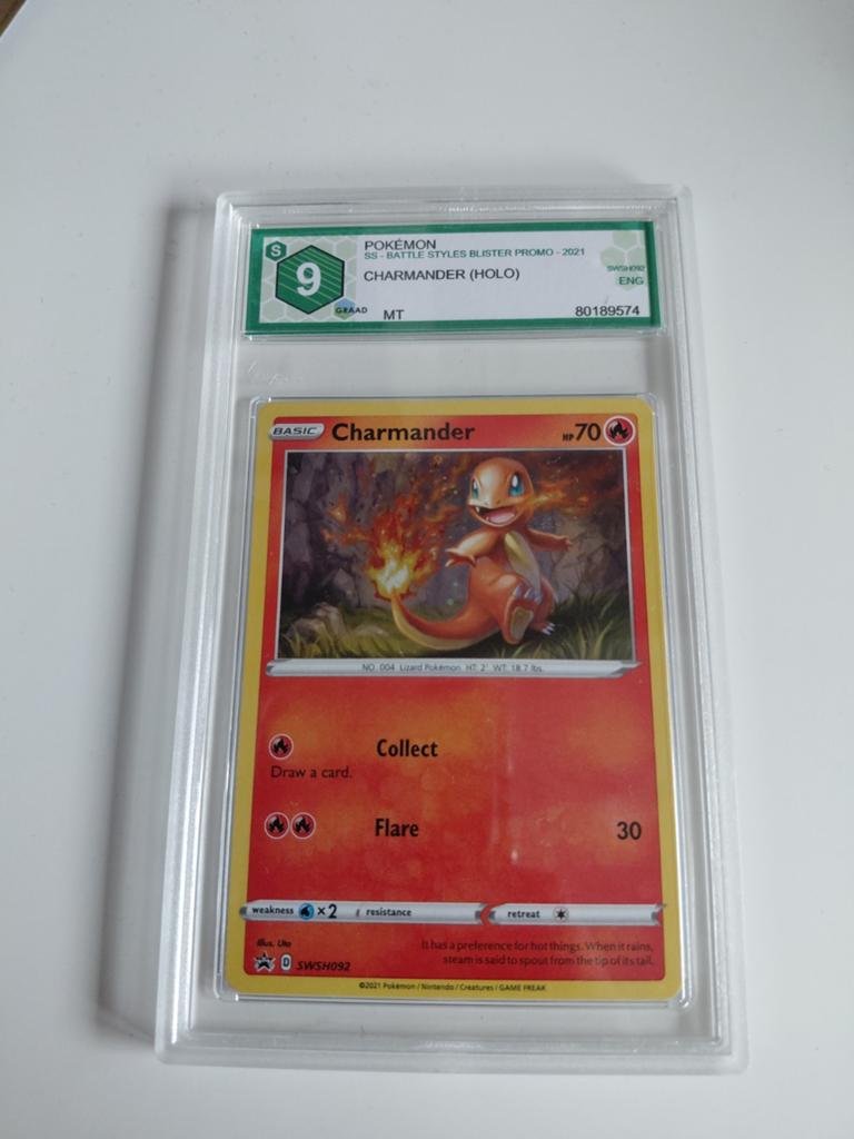 Charmander holo mint graad 9, Ophalen of Verzenden, Zo goed als nieuw