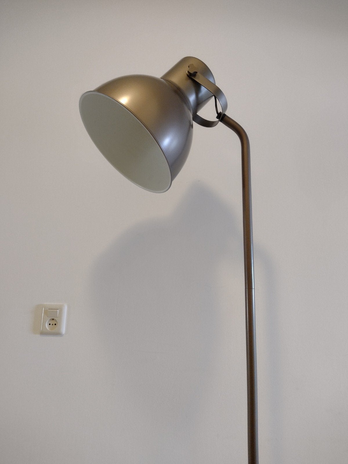 Ikea Hektar staande lamp brons, Ophalen, Gebruikt, Industrieel, Modern, E27 (groot)
