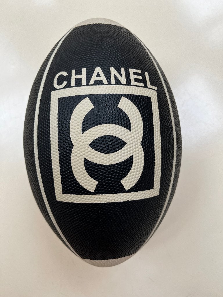 UNIKE Collectors ITEM CHANEL Rugby bal, Ophalen, Zo goed als nieuw, Overige typen