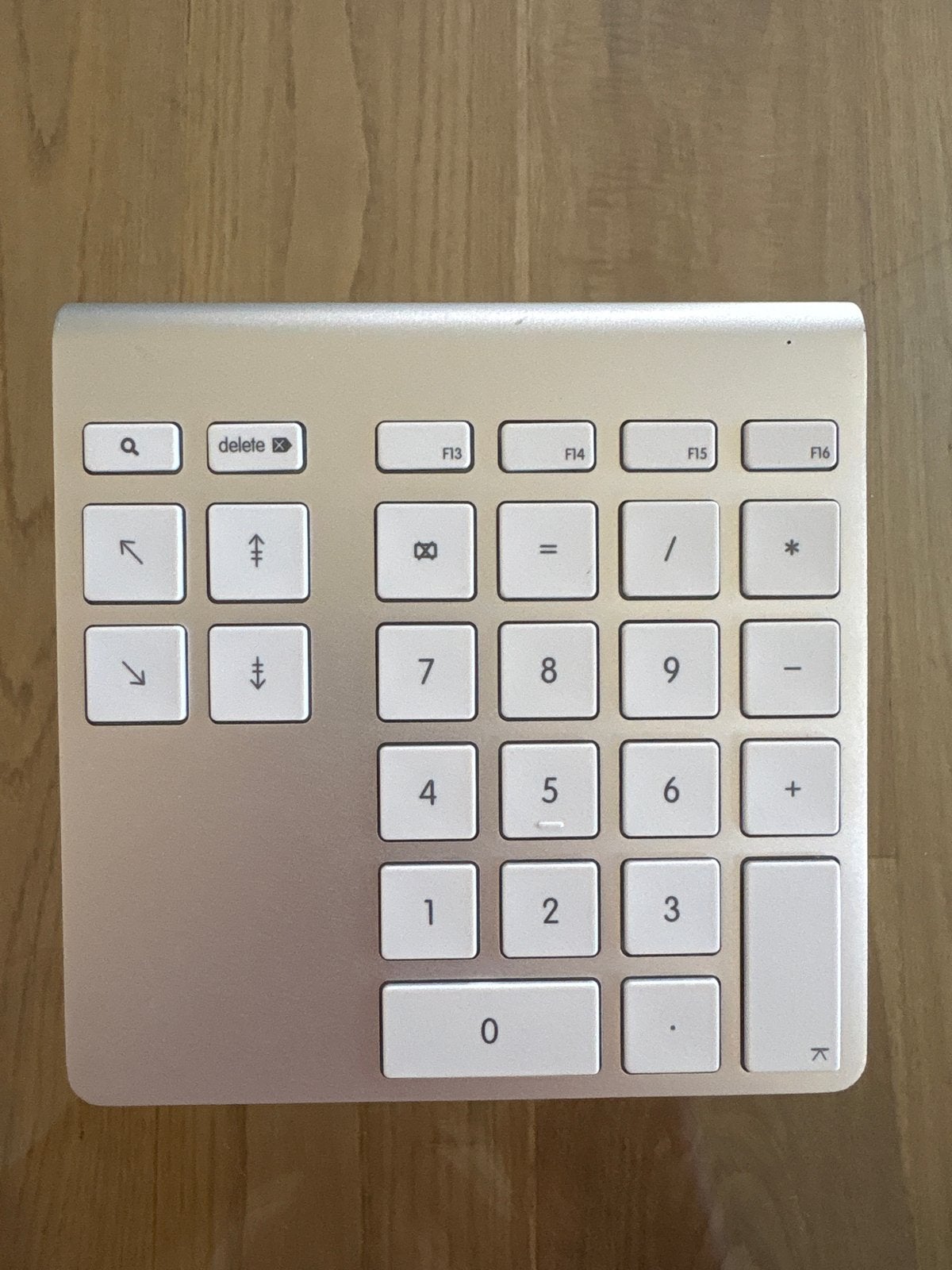 Belkin Numeriek Toetsenbord - Draadloos, Computers en Software, Numeriek, Ophalen of Verzenden, Zo goed als nieuw, Draadloos